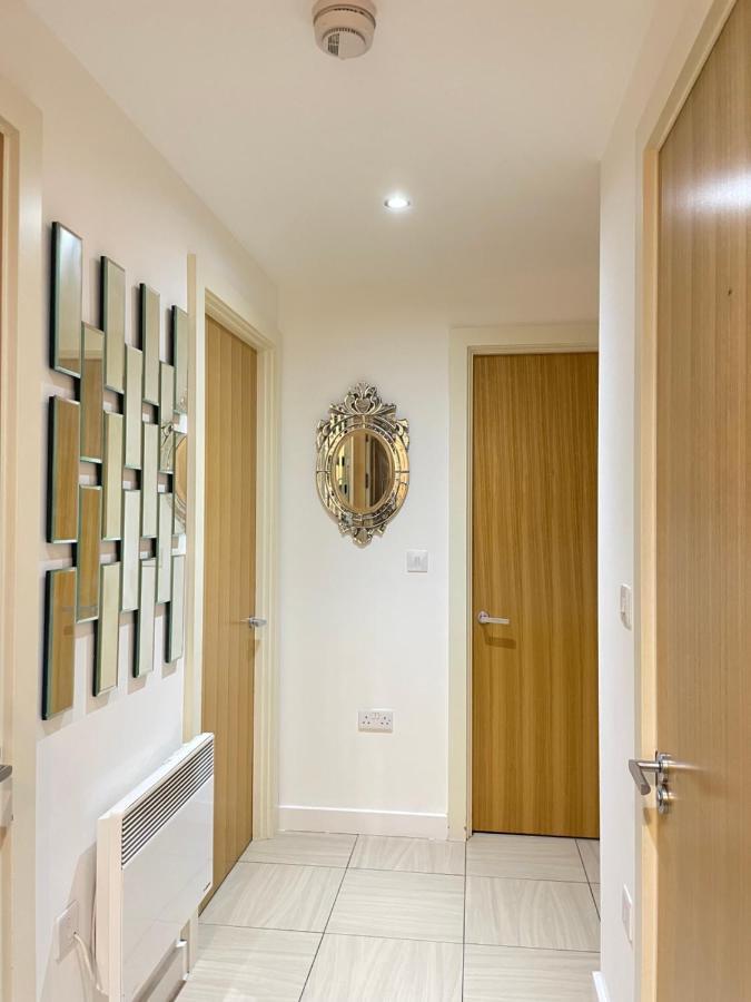 Wharf Inn Premier Apartment Central Manchester - Free Private Parking Exteriör bild