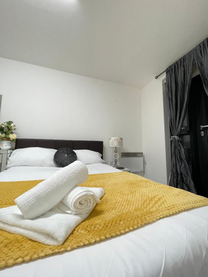Wharf Inn Premier Apartment Central Manchester - Free Private Parking Exteriör bild
